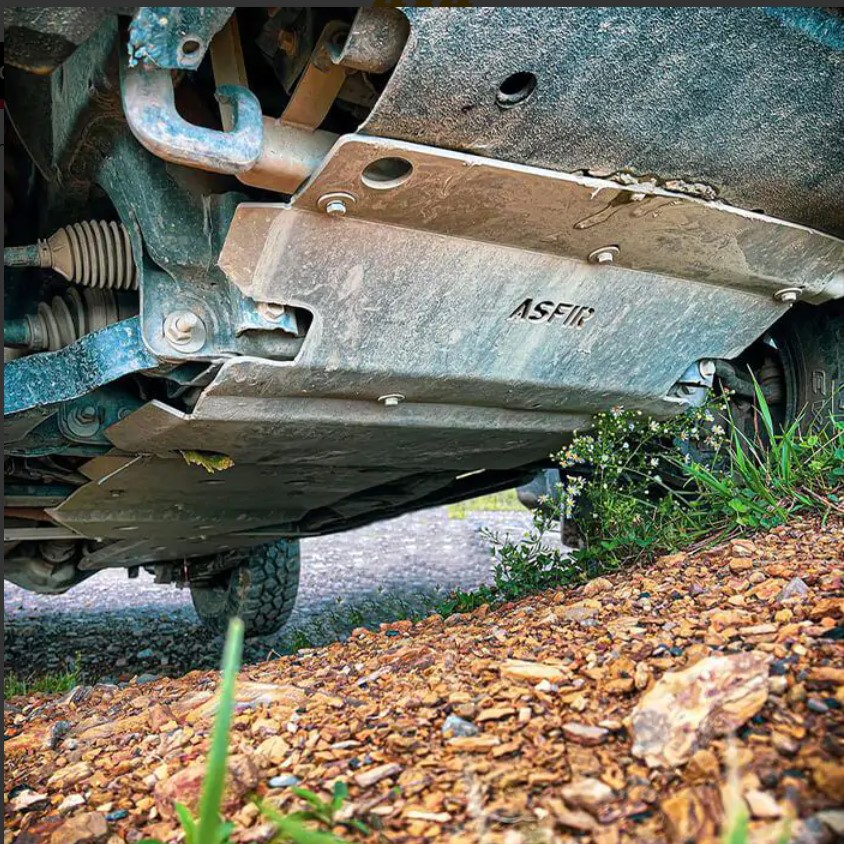 Nissan Pathfinder / Frontier / Xterra Front Skid Plate Nissan Pathfinder / Frontier / Xterra Front Skid Plate