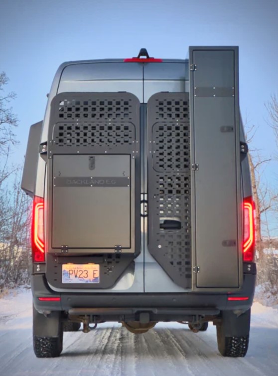 Backland Expedition - Sprinter OX Ski & Board Box Backland Expedition - Sprinter OX Ski & Board Box